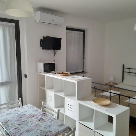 Casa Stefania 3 Διαμέρισμα Mandello del Lario Εξωτερικό φωτογραφία